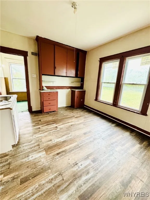 351 Moselle Street, Buffalo, New York 14211, Buffalo, New York 14211, 6 Bedrooms Bedrooms, ,2 BathroomsBathrooms,Residential,For Sale,351 Moselle Street, Buffalo, New York 14211,0,B1634347