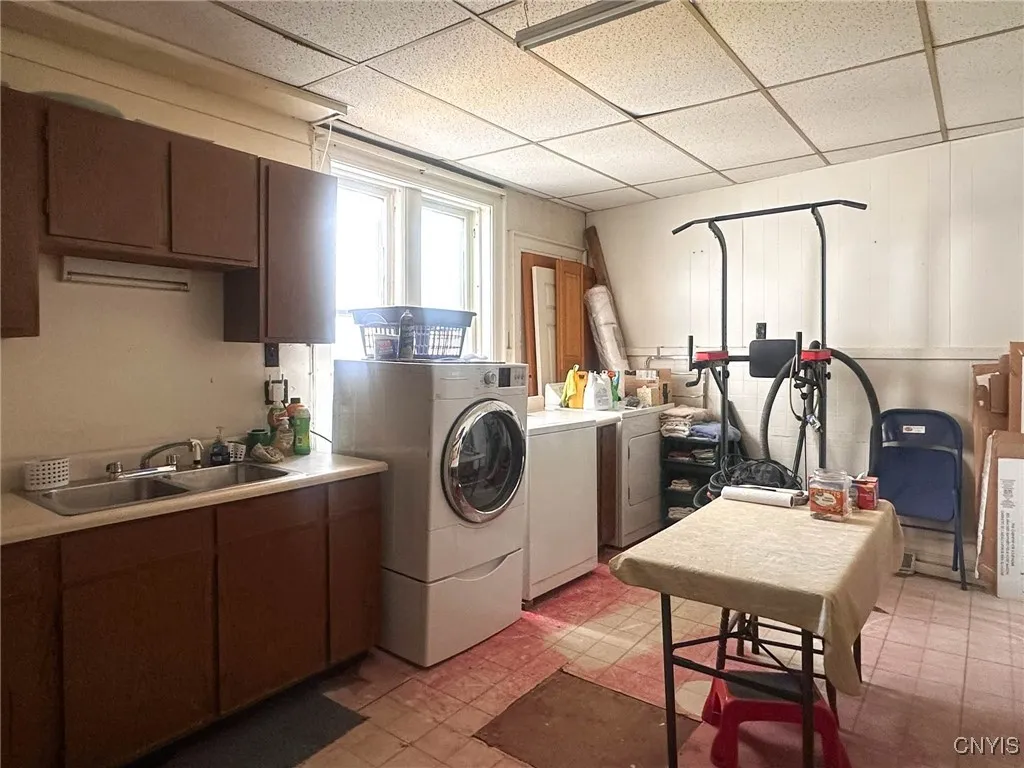 959 Bleecker Street, Utica, New York 13501, Utica, New York 13501, ,Commercial Sale,For Sale,959 Bleecker Street, Utica, New York 13501,0,S1634308