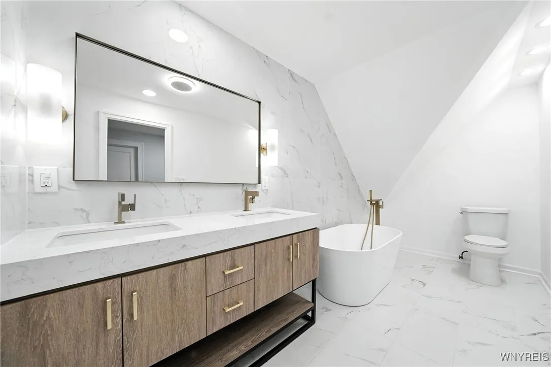 481 Starin Avenue, Buffalo, New York 14216, Buffalo, New York 14216, 3 Bedrooms Bedrooms, 9 Rooms Rooms,1 BathroomBathrooms,Residential,For Sale,481 Starin Avenue, Buffalo, New York 14216,0,B1634359