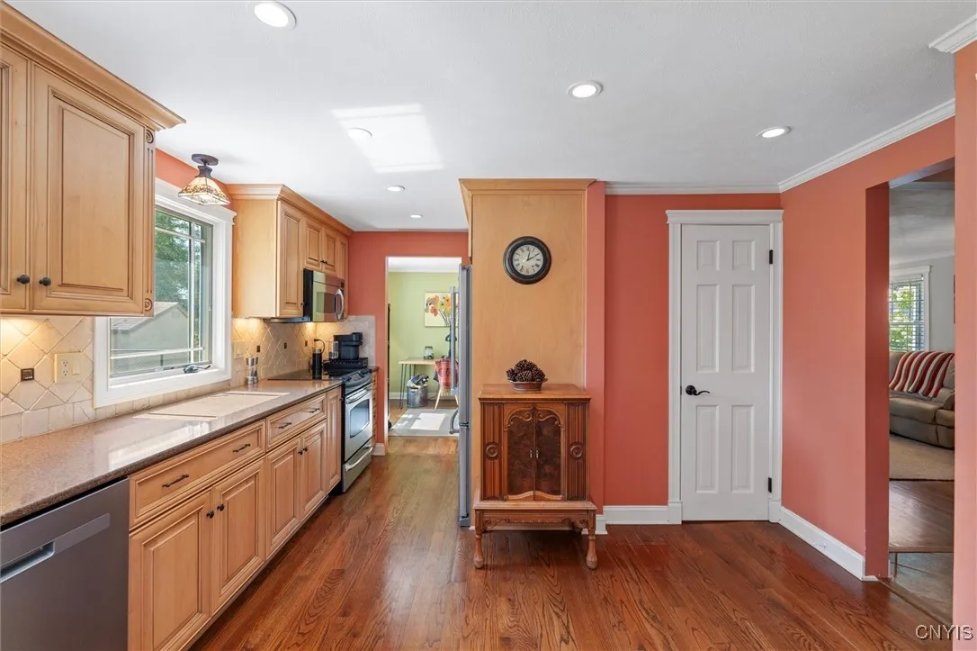 4270 Virgo Crse, Clay, New York 13090, Clay, New York 13090, 4 Bedrooms Bedrooms, 8 Rooms Rooms,2 BathroomsBathrooms,Residential,Closed,4270 Virgo Crse, Clay, New York 13090,0,S1633799