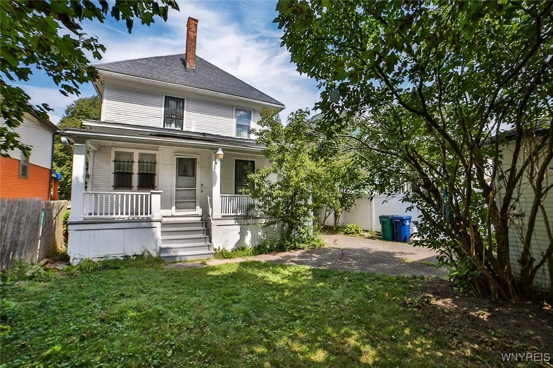 81 Blaine Avenue, Buffalo, New York 14208, Buffalo, New York 14208, 5 Bedrooms Bedrooms, 10 Rooms Rooms,1 BathroomBathrooms,Residential,For Sale,81 Blaine Avenue, Buffalo, New York 14208,0,B1634015