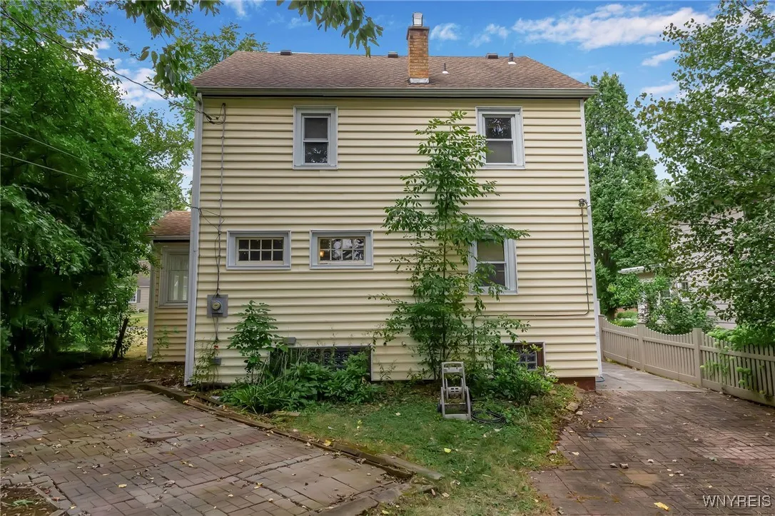 510 Washington Highway, Amherst, New York 14226, Amherst, New York 14226, 3 Bedrooms Bedrooms, 8 Rooms Rooms,2 BathroomsBathrooms,Residential,For Sale,510 Washington Highway, Amherst, New York 14226,0,B1634157