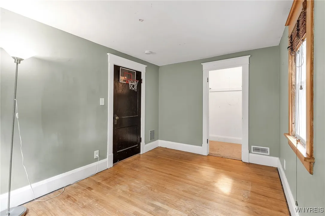 510 Washington Highway, Amherst, New York 14226, Amherst, New York 14226, 3 Bedrooms Bedrooms, 8 Rooms Rooms,2 BathroomsBathrooms,Residential,For Sale,510 Washington Highway, Amherst, New York 14226,0,B1634157