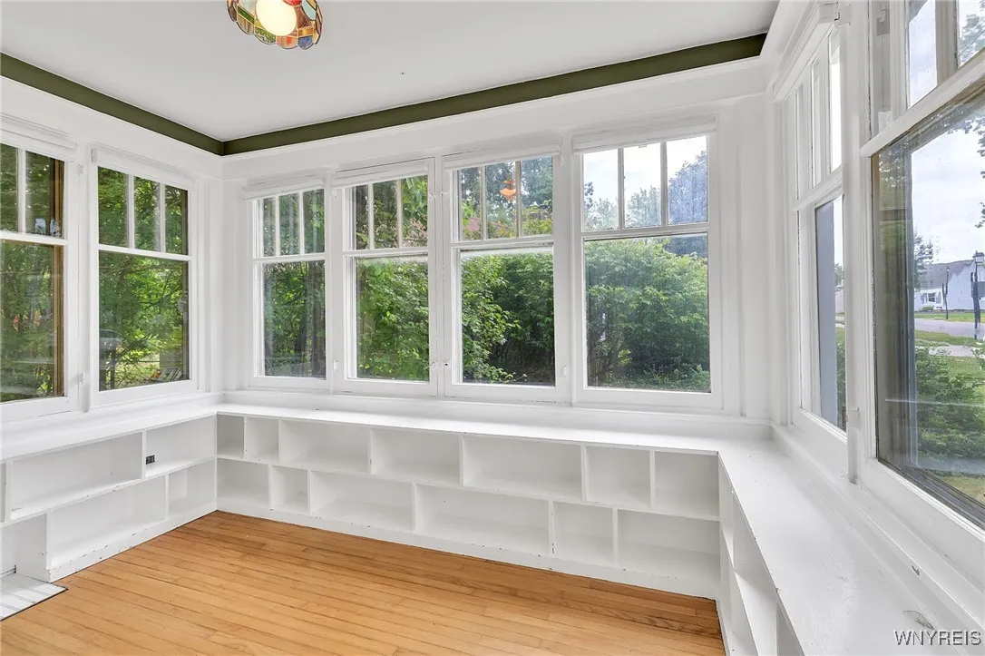 510 Washington Highway, Amherst, New York 14226, Amherst, New York 14226, 3 Bedrooms Bedrooms, 8 Rooms Rooms,2 BathroomsBathrooms,Residential,For Sale,510 Washington Highway, Amherst, New York 14226,0,B1634157