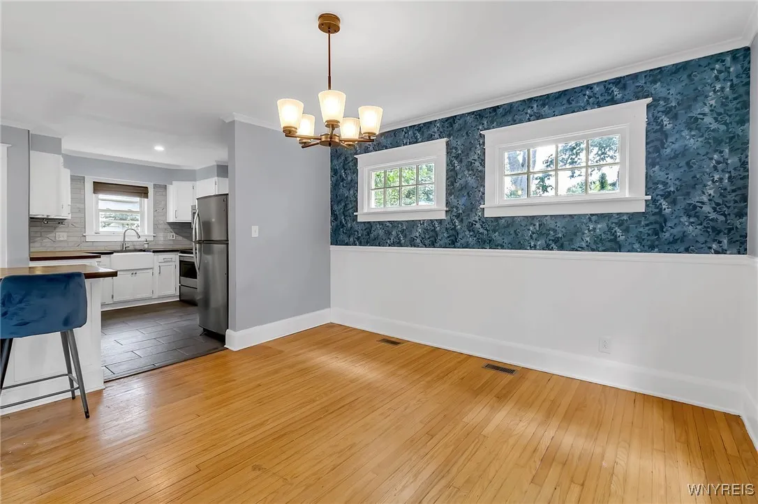 510 Washington Highway, Amherst, New York 14226, Amherst, New York 14226, 3 Bedrooms Bedrooms, 8 Rooms Rooms,2 BathroomsBathrooms,Residential,For Sale,510 Washington Highway, Amherst, New York 14226,0,B1634157