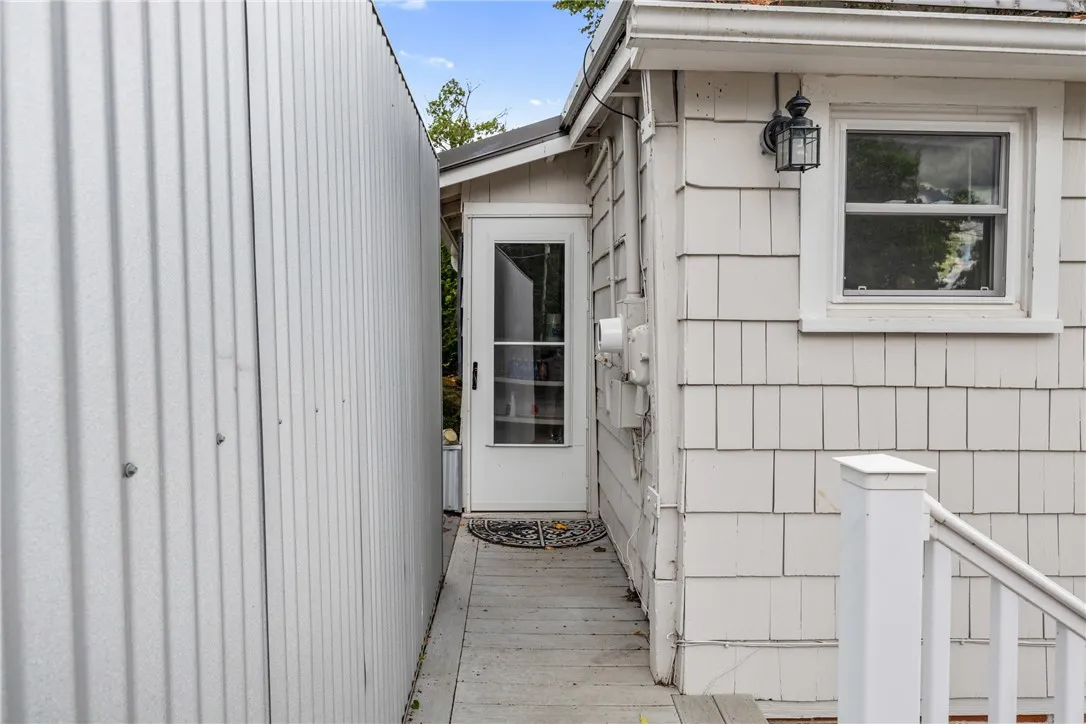 538 E Lake Road, Milo, New York 14527, Milo, New York 14527, 1 Bedroom Bedrooms, 3 Rooms Rooms,1 BathroomBathrooms,Residential,For Sale,538 E Lake Road, Milo, New York 14527,0,R1634114