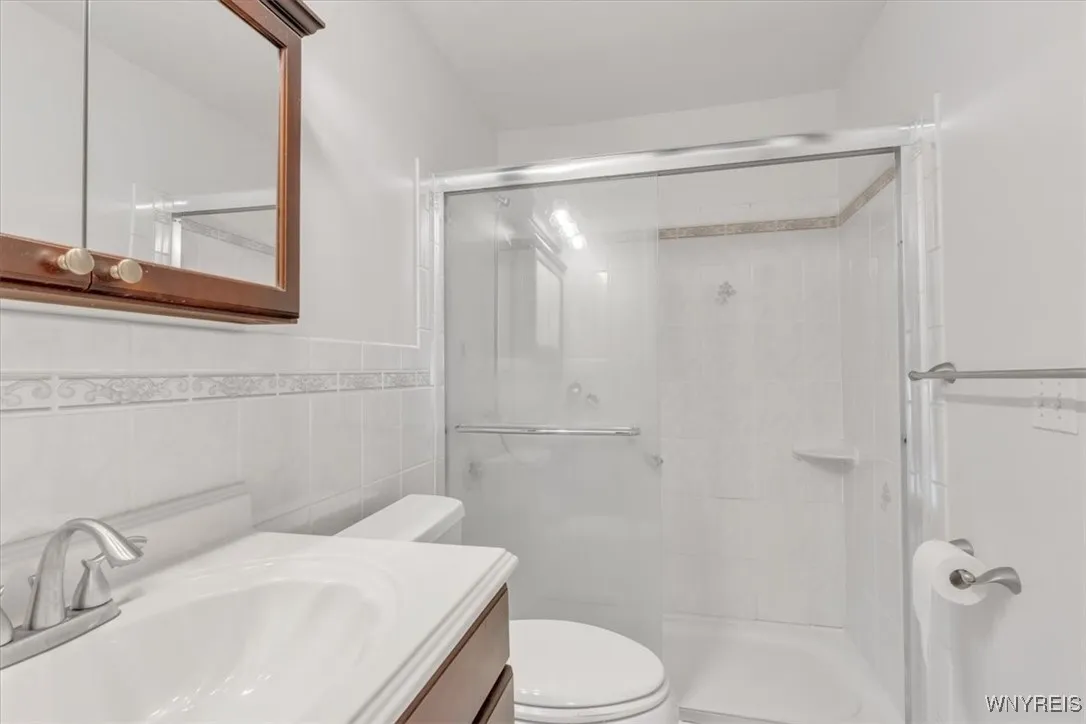 136a Foxberry Drive, Amherst, New York 14221, Amherst, New York 14221, 2 Bedrooms Bedrooms, 5 Rooms Rooms,1 BathroomBathrooms,Residential,For Sale,136a Foxberry Drive, Amherst, New York 14221,0,B1633340