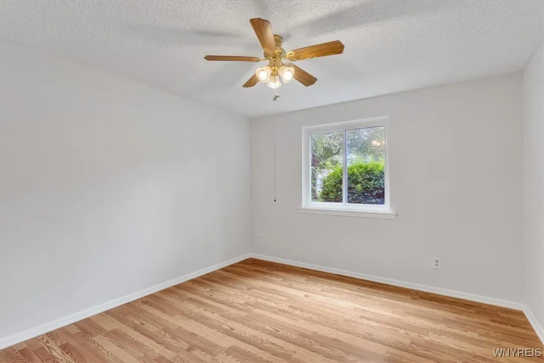 136a Foxberry Drive, Amherst, New York 14221, Amherst, New York 14221, 2 Bedrooms Bedrooms, 5 Rooms Rooms,1 BathroomBathrooms,Residential,For Sale,136a Foxberry Drive, Amherst, New York 14221,0,B1633340