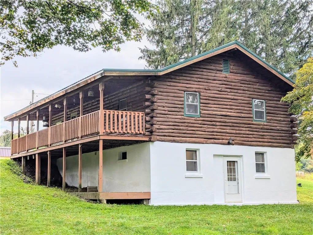 2702 Walt Gilbert Road, Dix, New York 14891, Dix, New York 14891, 5 Bedrooms Bedrooms, 10 Rooms Rooms,2 BathroomsBathrooms,Residential,For Sale,2702 Walt Gilbert Road, Dix, New York 14891,0,R1633605