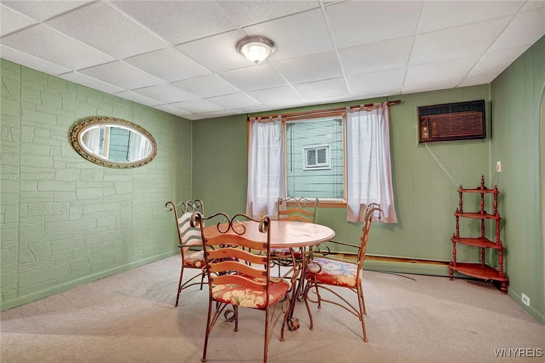 67 Gold Street, Buffalo, New York 14206, Buffalo, New York 14206, 3 Bedrooms Bedrooms, 8 Rooms Rooms,2 BathroomsBathrooms,Residential,For Sale,67 Gold Street, Buffalo, New York 14206,0,B1634370