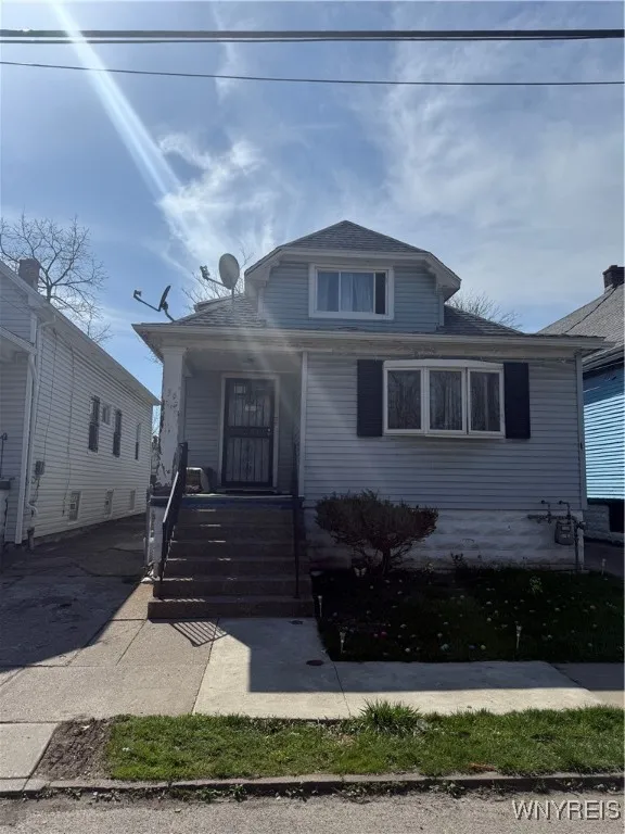 36 Colorado Avenue, Buffalo, New York 14211, Buffalo, New York 14211, 3 Bedrooms Bedrooms, ,2 BathroomsBathrooms,Residential,For Sale,36 Colorado Avenue, Buffalo, New York 14211,0,B1632941