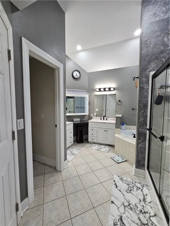 125 Saint Andrews Drive, Horseheads, New York 1484, Horseheads, New York 14845, 5 Bedrooms Bedrooms, 9 Rooms Rooms,3 BathroomsBathrooms,Residential,For Sale,125 Saint Andrews Drive, Horseheads, New York 1484,0,R1633253