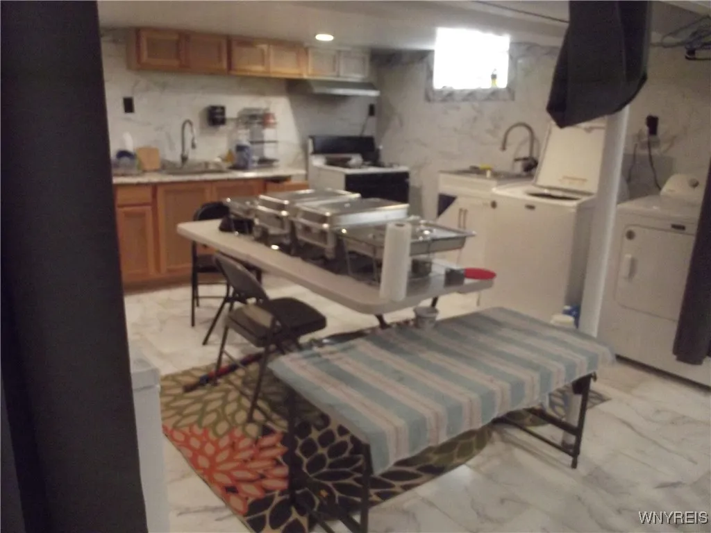 55 Lackawanna Avenue, Cheektowaga, New York 14212, Cheektowaga, New York 14212, 4 Bedrooms Bedrooms, 8 Rooms Rooms,2 BathroomsBathrooms,Residential Lease,For Rent,55 Lackawanna Avenue, Cheektowaga, New York 14212,0,B1634432