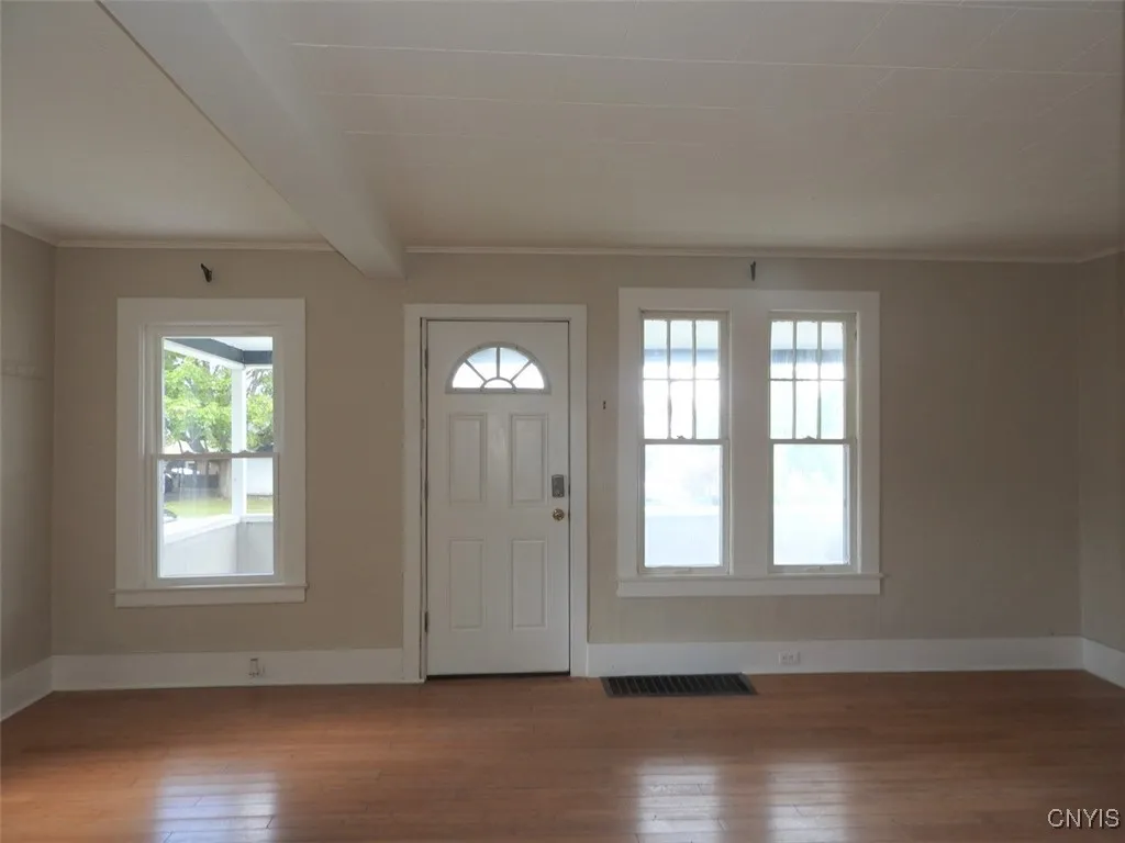 109 Hazard Street, Geddes, New York 13209, Geddes, New York 13209, 3 Bedrooms Bedrooms, 6 Rooms Rooms,1 BathroomBathrooms,Residential,For Sale,109 Hazard Street, Geddes, New York 13209,0,S1634356