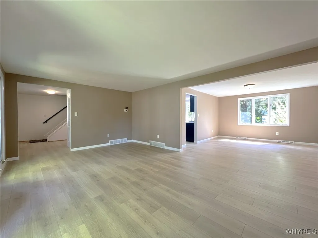 28 Schimwood Court, Amherst, New York 14068, Amherst, New York 14068, 4 Bedrooms Bedrooms, 11 Rooms Rooms,2 BathroomsBathrooms,Residential,For Sale,28 Schimwood Court, Amherst, New York 14068,0,B1634144