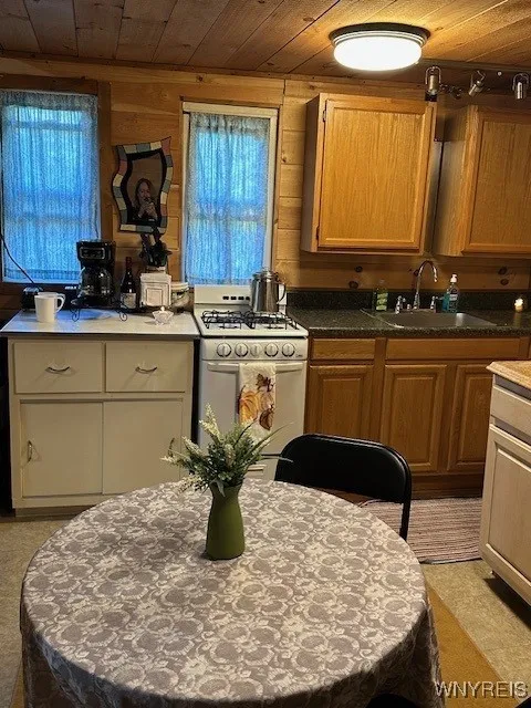 8402 Kingsbury Hill Road, Farmersville, New York 1, Farmersville, New York 14737, 1 Bedroom Bedrooms, 2 Rooms Rooms,1 BathroomBathrooms,Residential,For Sale,8402 Kingsbury Hill Road, Farmersville, New York 1,0,B1633635