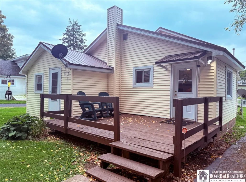 11 East Main Street, Harmony, New York 14767, Harmony, New York 14767, 2 Bedrooms Bedrooms, 7 Rooms Rooms,1 BathroomBathrooms,Residential,For Sale,11 East Main Street, Harmony, New York 14767,0,R1634383