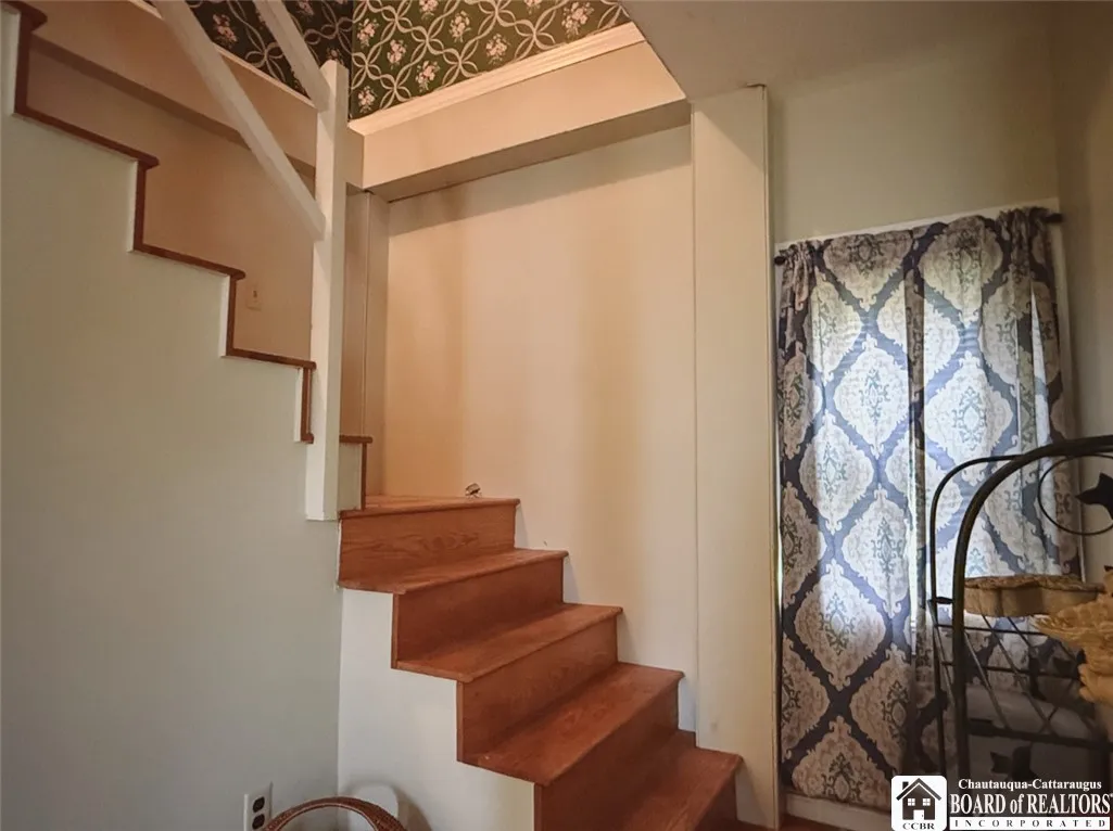 11 East Main Street, Harmony, New York 14767, Harmony, New York 14767, 2 Bedrooms Bedrooms, 7 Rooms Rooms,1 BathroomBathrooms,Residential,For Sale,11 East Main Street, Harmony, New York 14767,0,R1634383