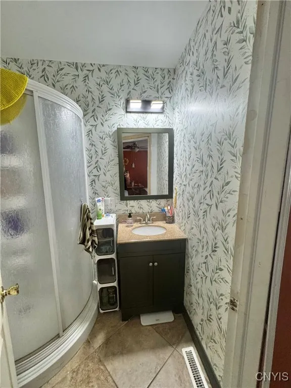 30 East 4th Street, Oswego, New York 13126, Oswego, New York 13126, 3 Bedrooms Bedrooms, 8 Rooms Rooms,2 BathroomsBathrooms,Residential,For Sale,30 East 4th Street, Oswego, New York 13126,0,S1634372