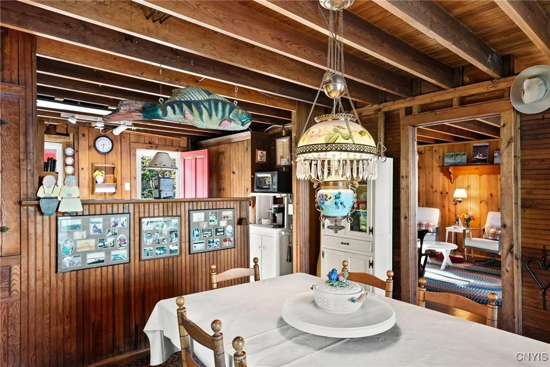 2287 Bockes Road, Skaneateles, New York 13152, Skaneateles, New York 13152, 3 Bedrooms Bedrooms, 8 Rooms Rooms,1 BathroomBathrooms,Residential,For Sale,2287 Bockes Road, Skaneateles, New York 13152,0,S1632100