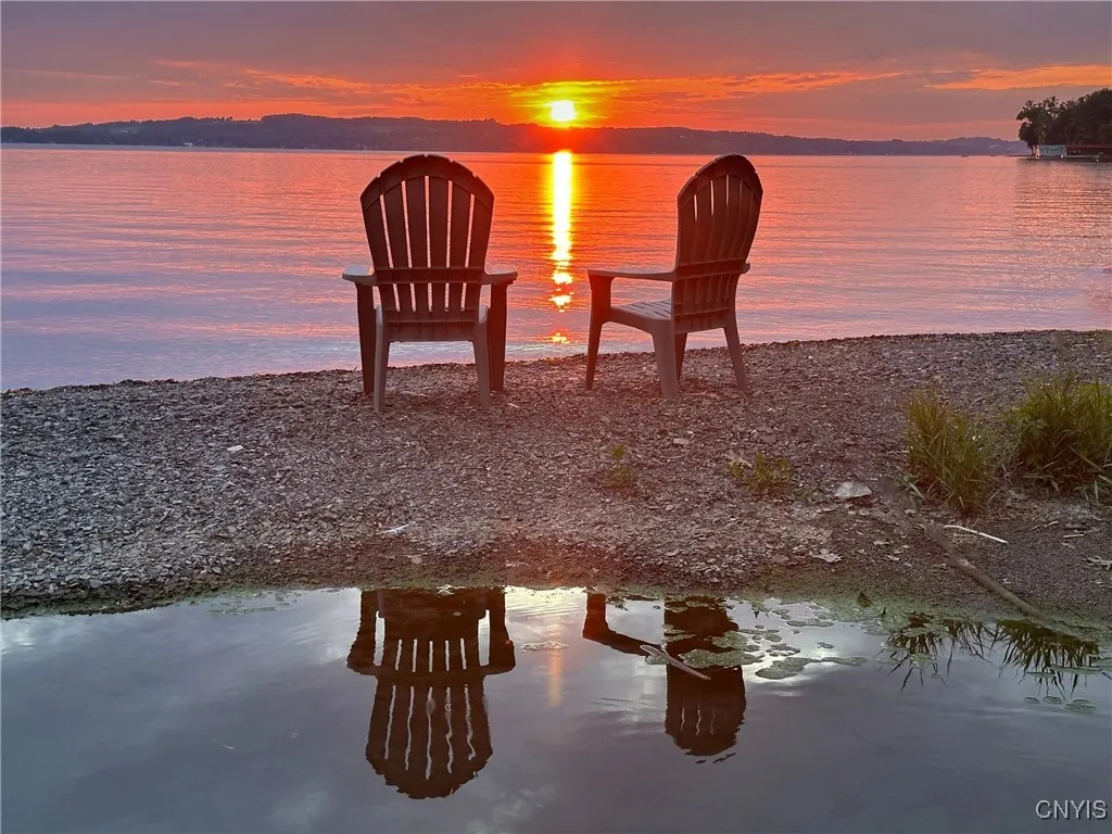 2287 Bockes Road, Skaneateles, New York 13152, Skaneateles, New York 13152, 3 Bedrooms Bedrooms, 8 Rooms Rooms,1 BathroomBathrooms,Residential,For Sale,2287 Bockes Road, Skaneateles, New York 13152,0,S1632100