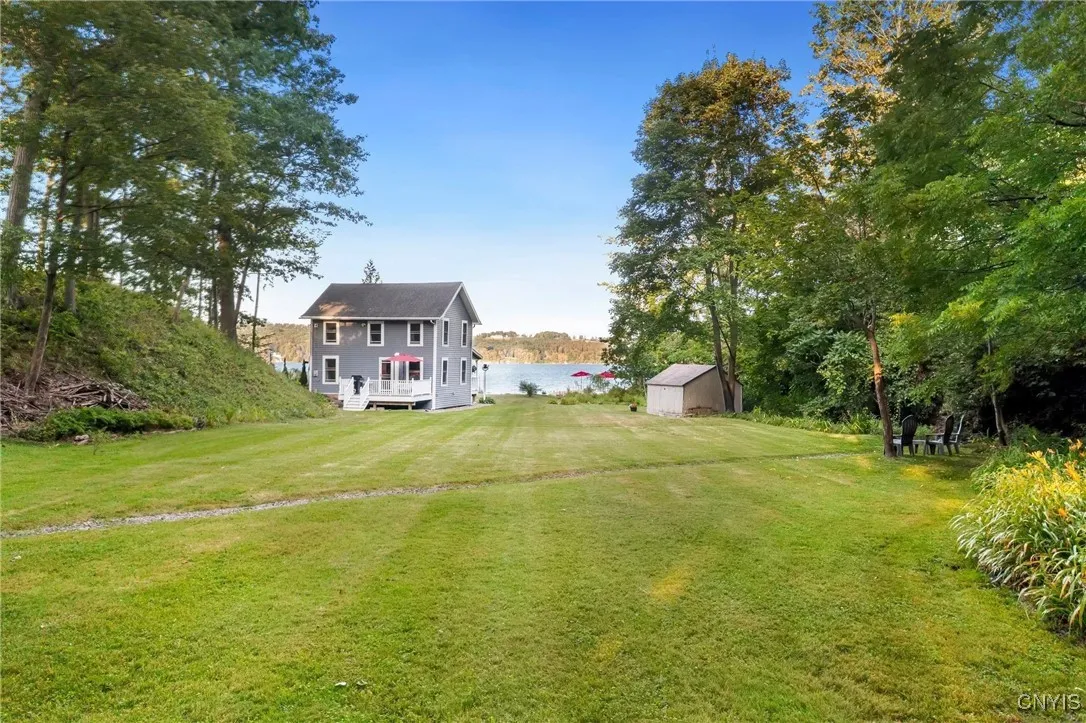 2287 Bockes Road, Skaneateles, New York 13152, Skaneateles, New York 13152, 3 Bedrooms Bedrooms, 8 Rooms Rooms,1 BathroomBathrooms,Residential,For Sale,2287 Bockes Road, Skaneateles, New York 13152,0,S1632100
