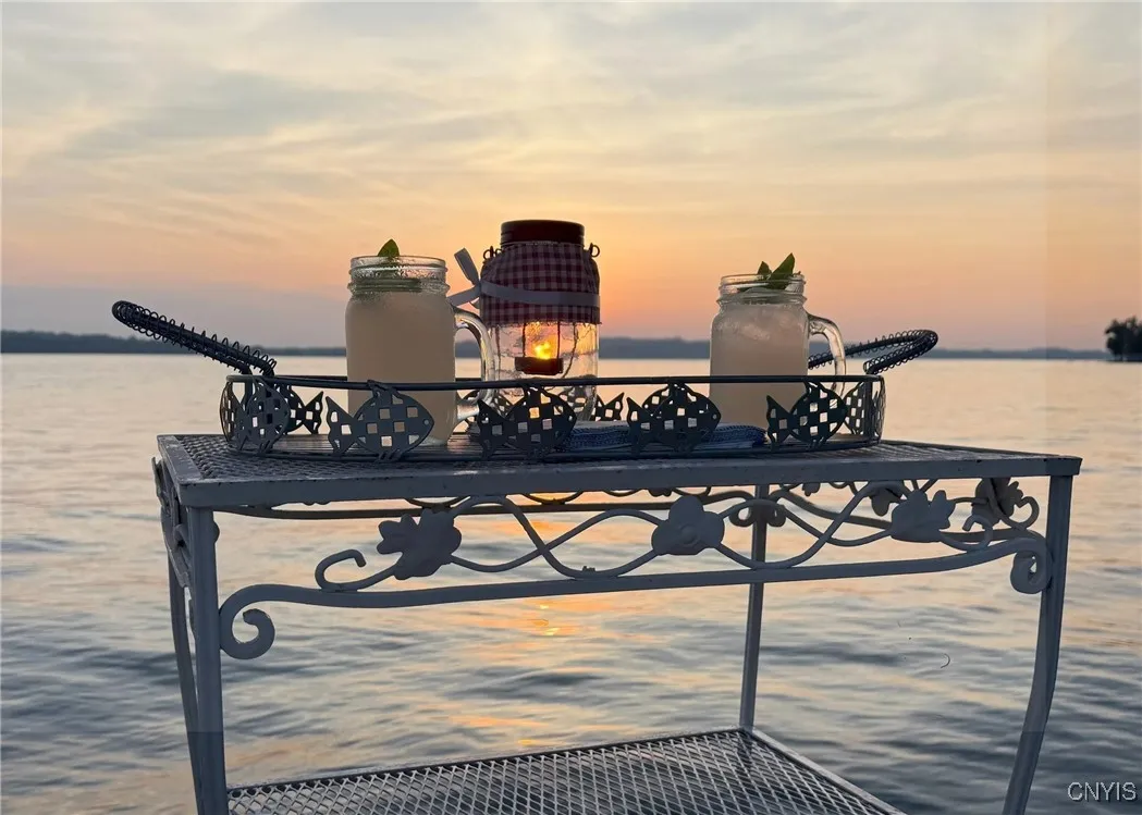 2287 Bockes Road, Skaneateles, New York 13152, Skaneateles, New York 13152, 3 Bedrooms Bedrooms, 8 Rooms Rooms,1 BathroomBathrooms,Residential,For Sale,2287 Bockes Road, Skaneateles, New York 13152,0,S1632100