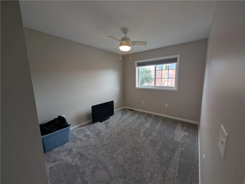 52 Elm Street, Bradford City, Pennsylvania 16701, Bradford City, Pennsylvania 16701, 3 Bedrooms Bedrooms, 7 Rooms Rooms,2 BathroomsBathrooms,Residential,For Sale,52 Elm Street, Bradford City, Pennsylvania 16701,0,R1634423
