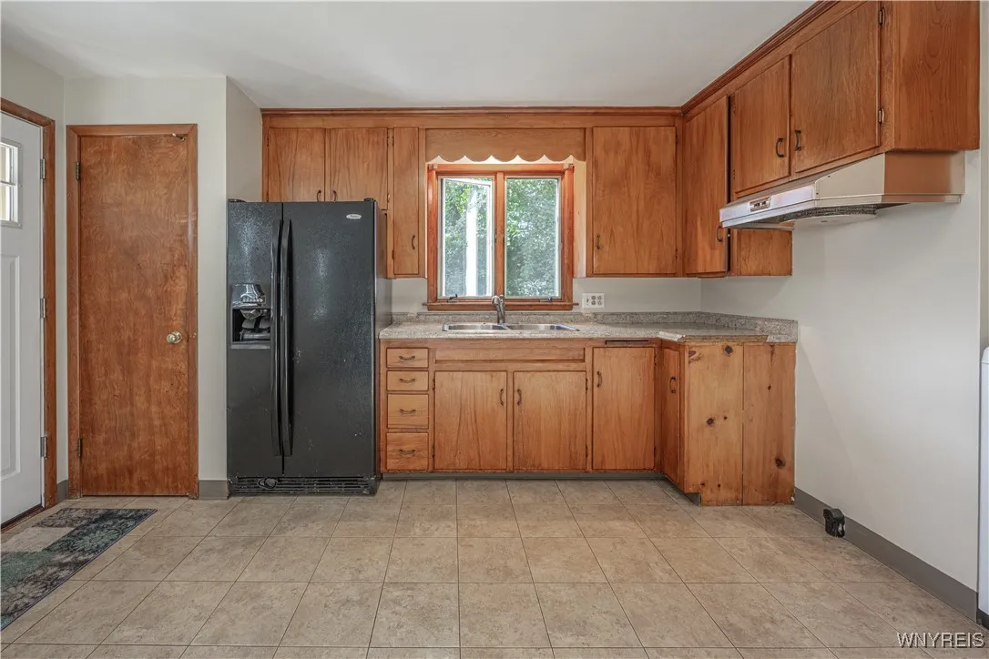 2602-2604 New Road, Porter, New York 14131, Porter, New York 14131, 4 Bedrooms Bedrooms, ,2 BathroomsBathrooms,Residential,For Sale,2602-2604 New Road, Porter, New York 14131,0,B1634448