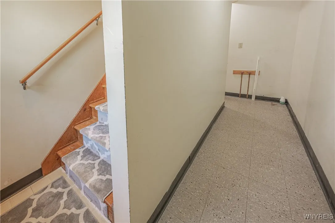2602-2604 New Road, Porter, New York 14131, Porter, New York 14131, 4 Bedrooms Bedrooms, ,2 BathroomsBathrooms,Residential,For Sale,2602-2604 New Road, Porter, New York 14131,0,B1634448