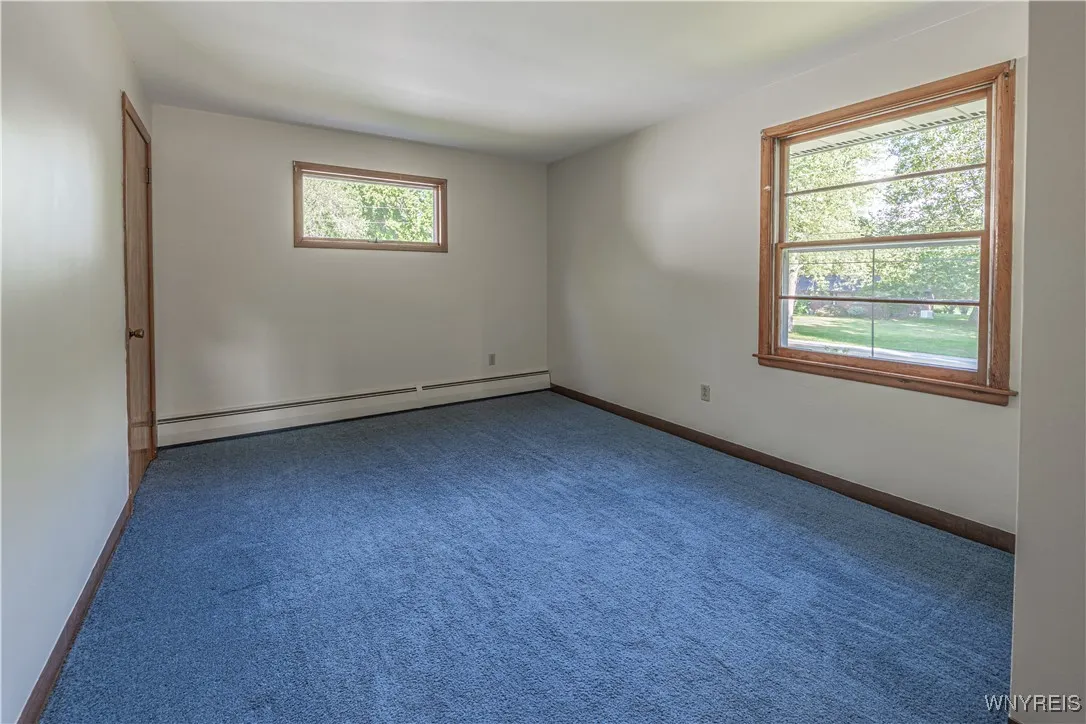 2602-2604 New Road, Porter, New York 14131, Porter, New York 14131, 4 Bedrooms Bedrooms, ,2 BathroomsBathrooms,Residential,For Sale,2602-2604 New Road, Porter, New York 14131,0,B1634448