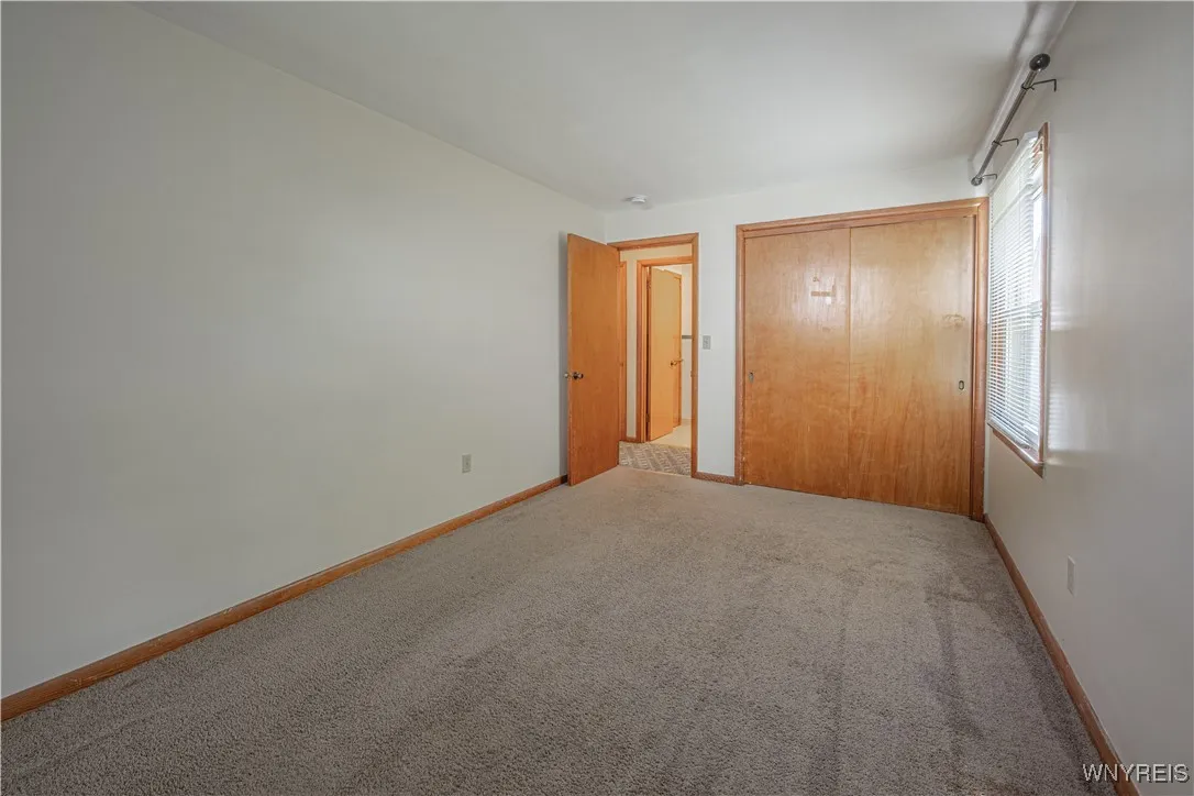 2602-2604 New Road, Porter, New York 14131, Porter, New York 14131, 4 Bedrooms Bedrooms, ,2 BathroomsBathrooms,Residential,For Sale,2602-2604 New Road, Porter, New York 14131,0,B1634448