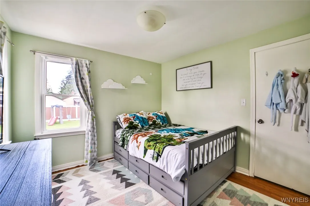 570 73rd St Street, Niagara Falls, New York 14304, Niagara Falls, New York 14304, 3 Bedrooms Bedrooms, 5 Rooms Rooms,1 BathroomBathrooms,Residential,For Sale,570 73rd St Street, Niagara Falls, New York 14304,0,B1632831
