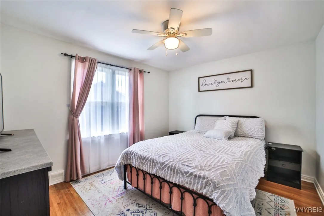 570 73rd St Street, Niagara Falls, New York 14304, Niagara Falls, New York 14304, 3 Bedrooms Bedrooms, 5 Rooms Rooms,1 BathroomBathrooms,Residential,For Sale,570 73rd St Street, Niagara Falls, New York 14304,0,B1632831