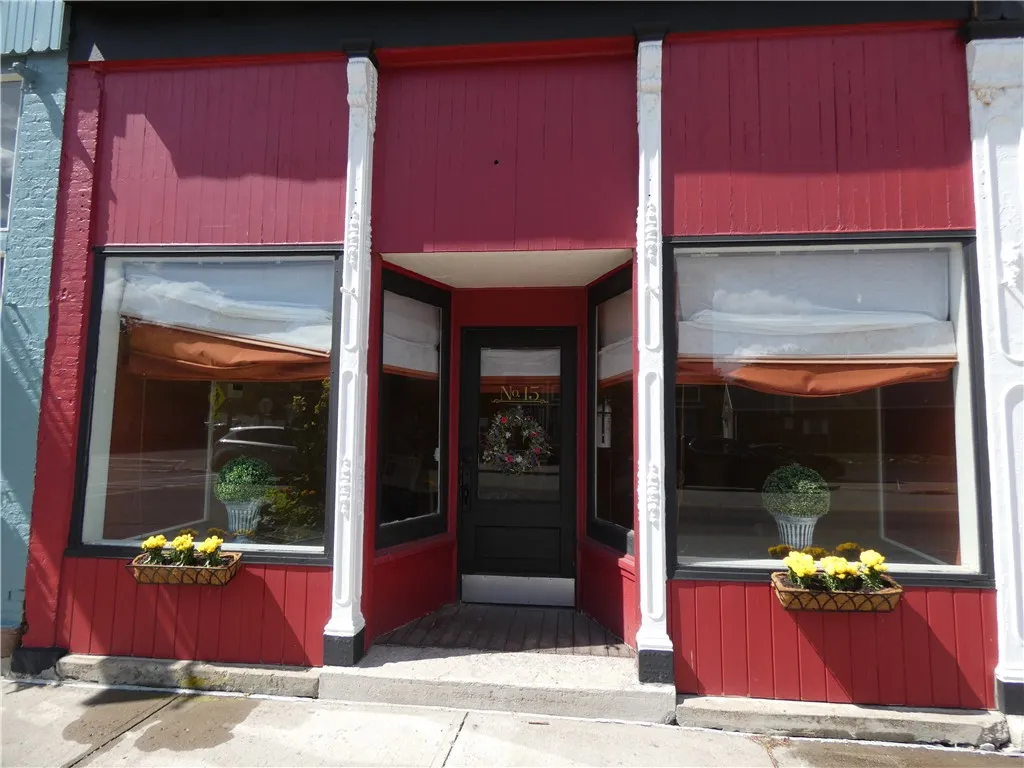 15 No. Lake Avenue, Bergen, New York 14416, Bergen, New York 14416, ,Commercial Lease,For Rent,15 No. Lake Avenue, Bergen, New York 14416,0,R1634242