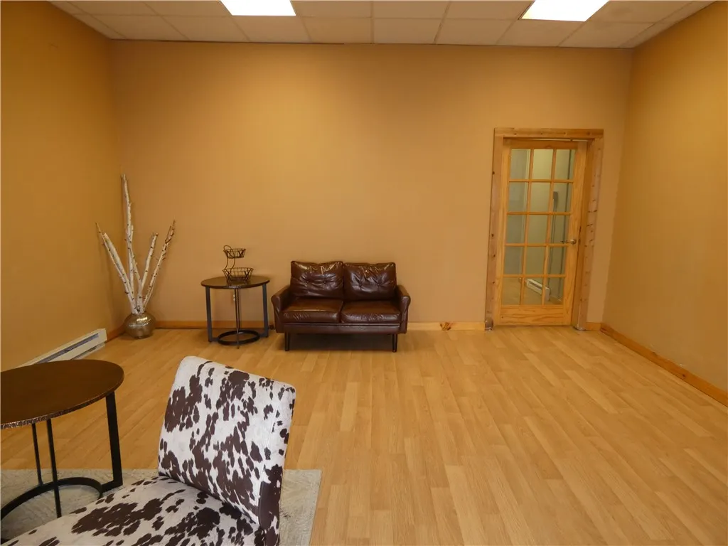 15 No. Lake Avenue, Bergen, New York 14416, Bergen, New York 14416, ,Commercial Lease,For Rent,15 No. Lake Avenue, Bergen, New York 14416,0,R1634242