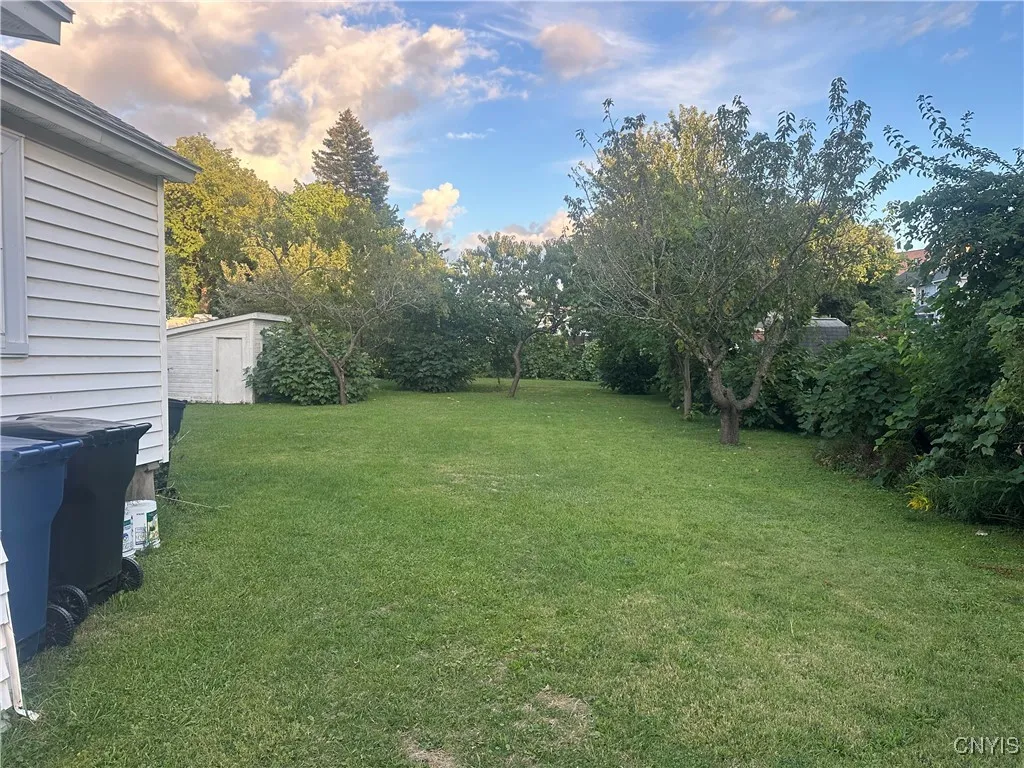1218 Court Street, Syracuse, New York 13208, Syracuse, New York 13208, 2 Bedrooms Bedrooms, ,2 BathroomsBathrooms,Residential,For Sale,1218 Court Street, Syracuse, New York 13208,0,S1634482