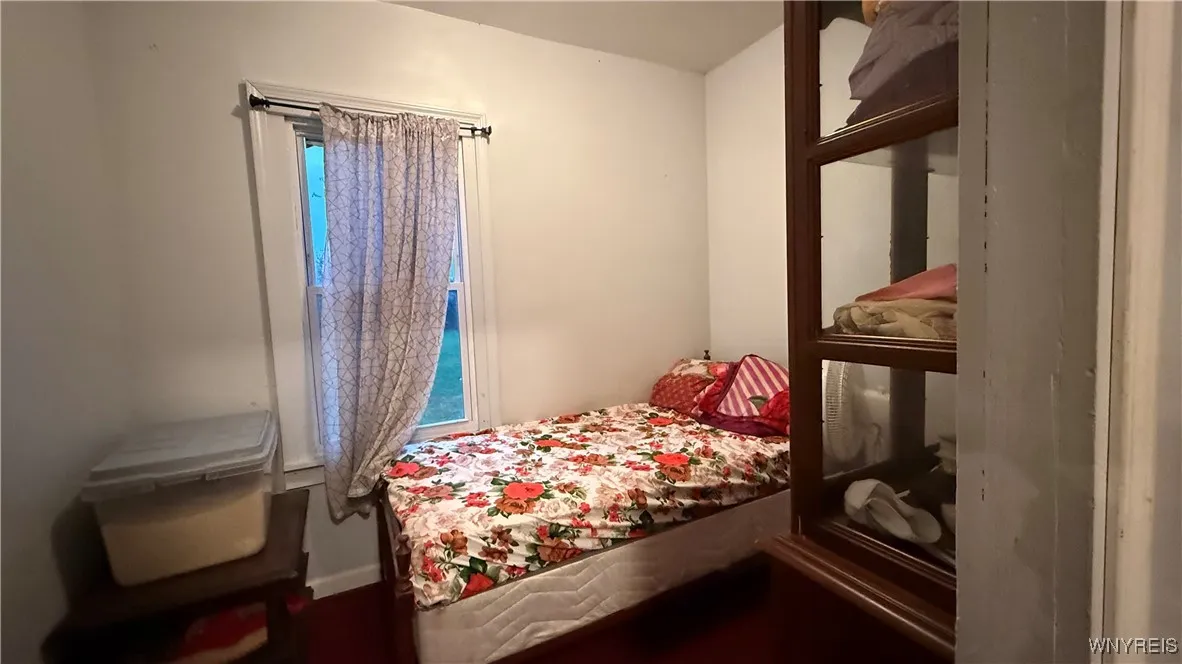 132 Sherman Street, Buffalo, New York 14206, Buffalo, New York 14206, 6 Bedrooms Bedrooms, ,2 BathroomsBathrooms,Residential,For Sale,132 Sherman Street, Buffalo, New York 14206,0,B1634485