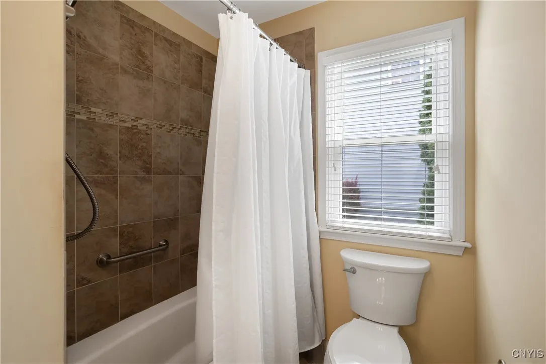 5872 East Lake Road, Romulus, New York 14541, Romulus, New York 14541, 3 Bedrooms Bedrooms, 8 Rooms Rooms,2 BathroomsBathrooms,Residential,For Sale,5872 East Lake Road, Romulus, New York 14541,0,S1634331