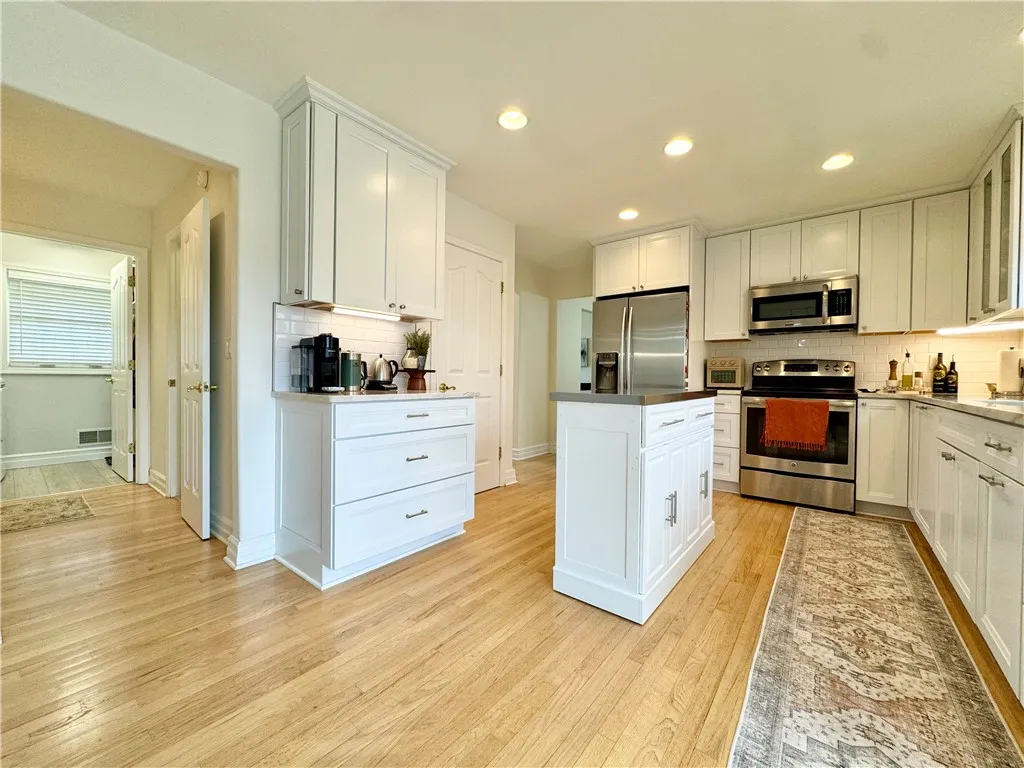 108 Fieldview Drive, Erwin, New York 14870, Erwin, New York 14870, 4 Bedrooms Bedrooms, 12 Rooms Rooms,2 BathroomsBathrooms,Residential,For Sale,108 Fieldview Drive, Erwin, New York 14870,0,R1634221