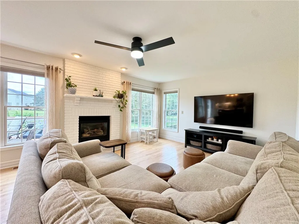108 Fieldview Drive, Erwin, New York 14870, Erwin, New York 14870, 4 Bedrooms Bedrooms, 12 Rooms Rooms,2 BathroomsBathrooms,Residential,For Sale,108 Fieldview Drive, Erwin, New York 14870,0,R1634221