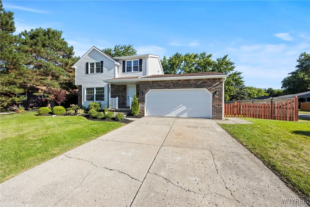 230 Barbados Drive, Cheektowaga, New York 14227, Cheektowaga, New York 14227, 3 Bedrooms Bedrooms, 9 Rooms Rooms,1 BathroomBathrooms,Residential,For Sale,230 Barbados Drive, Cheektowaga, New York 14227,0,B1634457