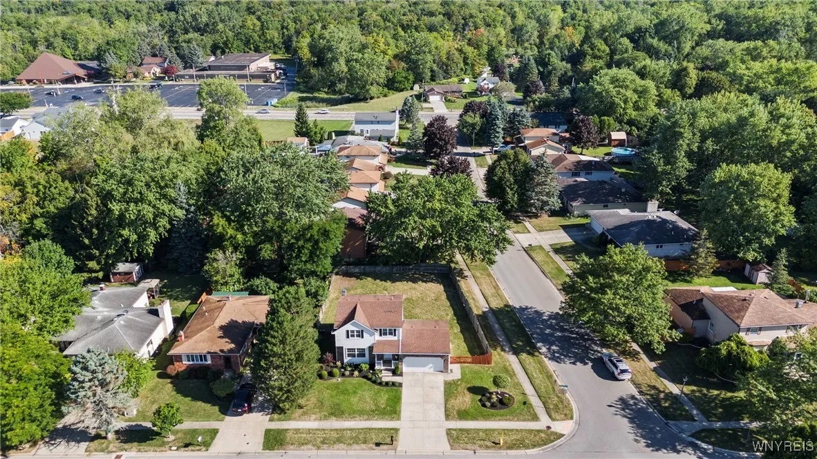 230 Barbados Drive, Cheektowaga, New York 14227, Cheektowaga, New York 14227, 3 Bedrooms Bedrooms, 9 Rooms Rooms,1 BathroomBathrooms,Residential,For Sale,230 Barbados Drive, Cheektowaga, New York 14227,0,B1634457