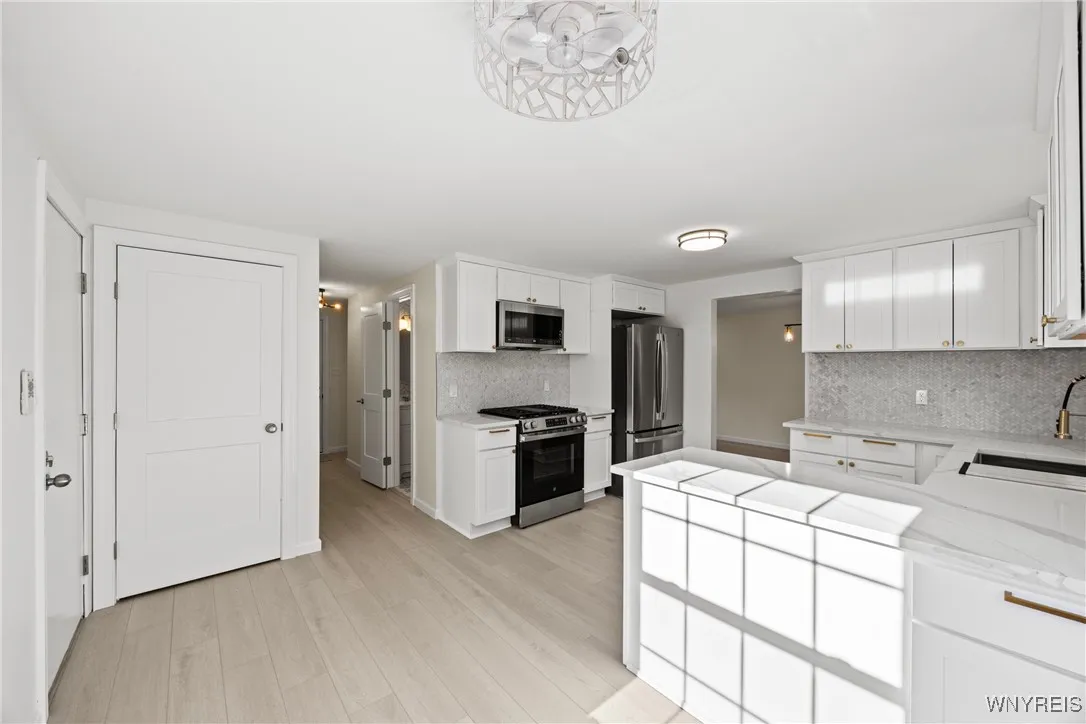 230 Barbados Drive, Cheektowaga, New York 14227, Cheektowaga, New York 14227, 3 Bedrooms Bedrooms, 9 Rooms Rooms,1 BathroomBathrooms,Residential,For Sale,230 Barbados Drive, Cheektowaga, New York 14227,0,B1634457