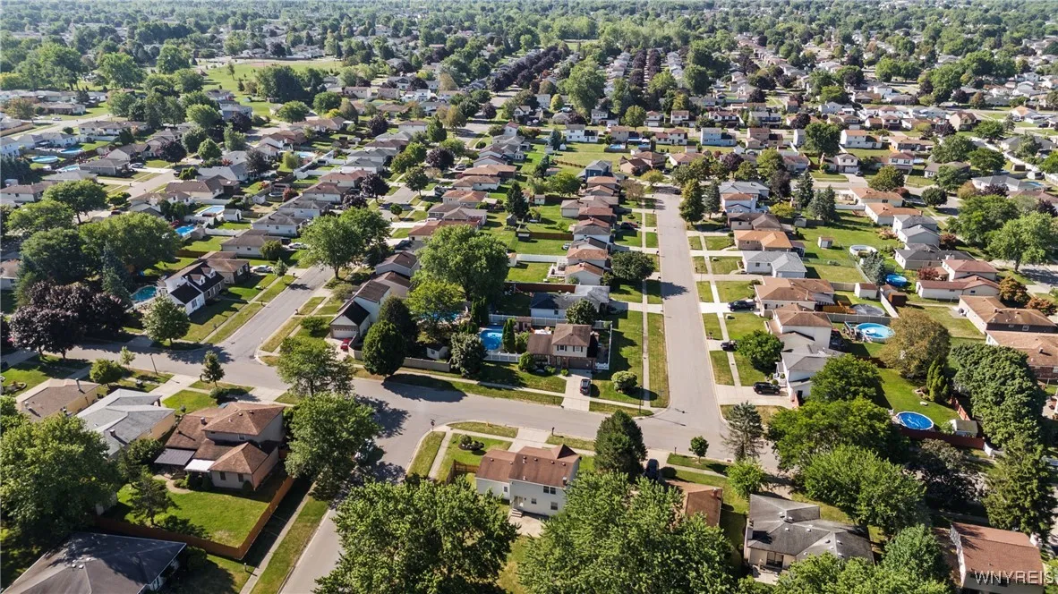 230 Barbados Drive, Cheektowaga, New York 14227, Cheektowaga, New York 14227, 3 Bedrooms Bedrooms, 9 Rooms Rooms,1 BathroomBathrooms,Residential,For Sale,230 Barbados Drive, Cheektowaga, New York 14227,0,B1634457