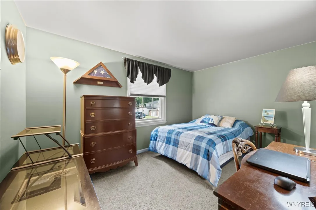 1500 Jamaica Square, North Tonawanda, New York 141, North Tonawanda, New York 14120, 4 Bedrooms Bedrooms, 10 Rooms Rooms,2 BathroomsBathrooms,Residential,For Sale,1500 Jamaica Square, North Tonawanda, New York 141,0,B1634184