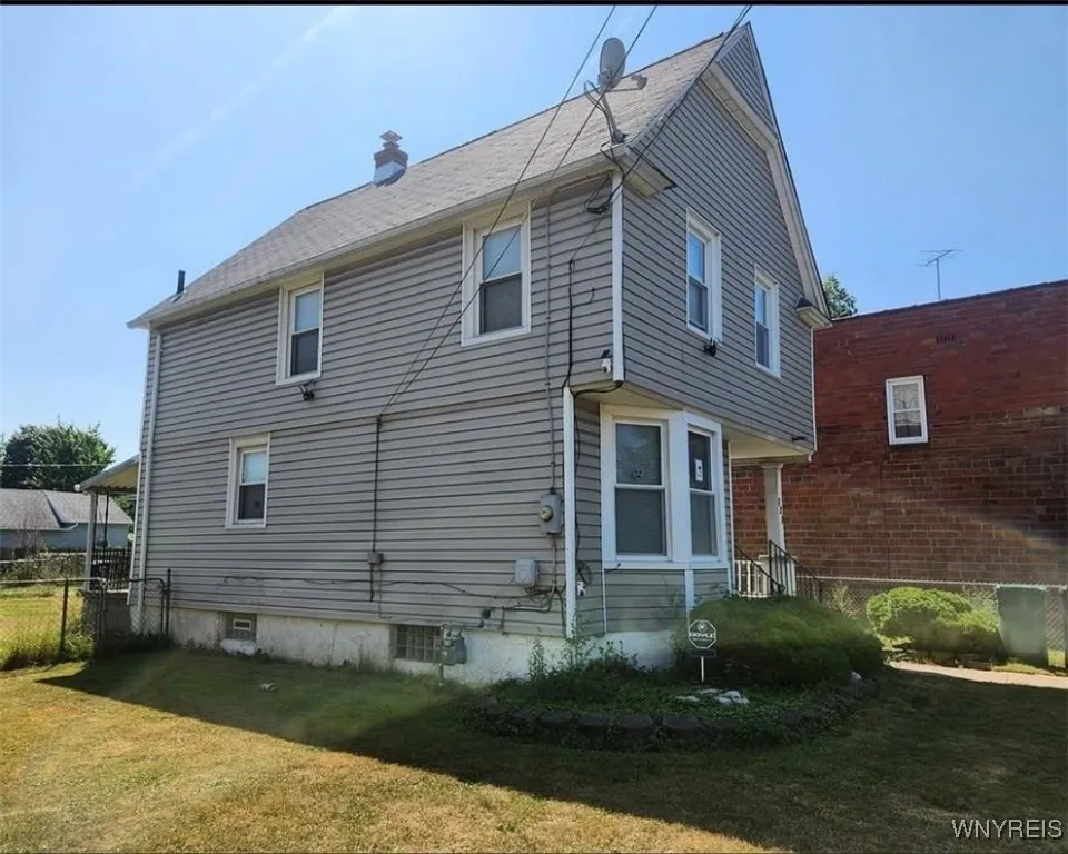 727 19th Street, Niagara Falls, New York 14301, Niagara Falls, New York 14301, 3 Bedrooms Bedrooms, 6 Rooms Rooms,1 BathroomBathrooms,Residential,For Sale,727 19th Street, Niagara Falls, New York 14301,0,B1634510