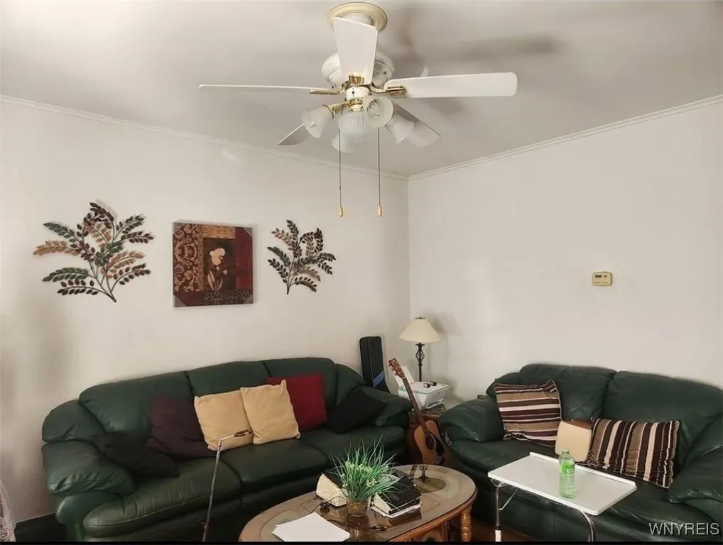 727 19th Street, Niagara Falls, New York 14301, Niagara Falls, New York 14301, 3 Bedrooms Bedrooms, 6 Rooms Rooms,1 BathroomBathrooms,Residential,For Sale,727 19th Street, Niagara Falls, New York 14301,0,B1634510