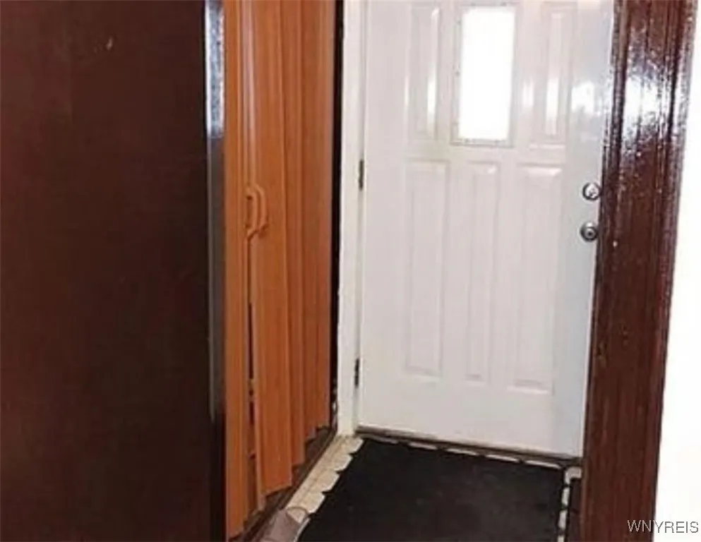 727 19th Street, Niagara Falls, New York 14301, Niagara Falls, New York 14301, 3 Bedrooms Bedrooms, 6 Rooms Rooms,1 BathroomBathrooms,Residential,For Sale,727 19th Street, Niagara Falls, New York 14301,0,B1634510