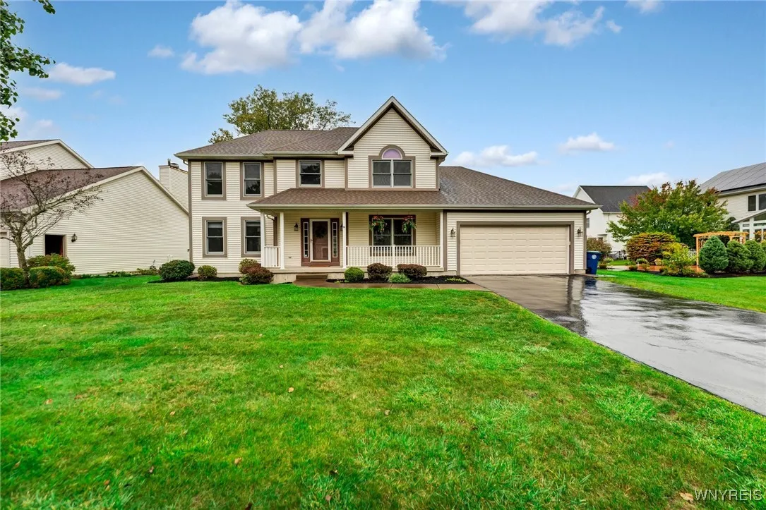 98 San Fernando Lane, Amherst, New York 14051, Amherst, New York 14051, 4 Bedrooms Bedrooms, 12 Rooms Rooms,2 BathroomsBathrooms,Residential Lease,For Rent,98 San Fernando Lane, Amherst, New York 14051,0,B1634511